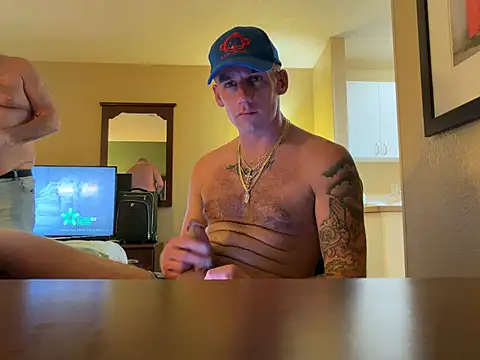 PeytonJohnn online show from January 14, 6:07 am