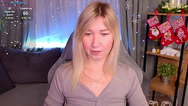 MilaBott online show from December 20, 7:07 pm