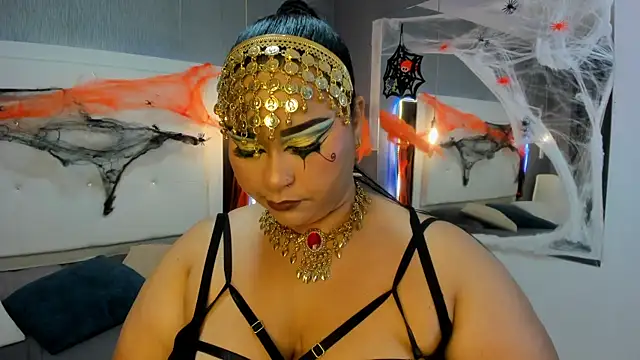 Clarigil online show from October 31, 9:08 pm