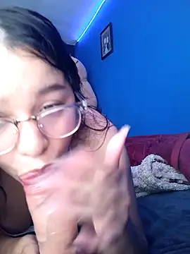 Leslydeleon23 online show from October 23, 11:44 pm