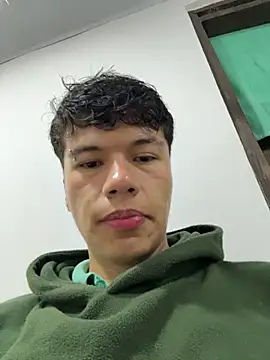 Logan smith1 online show from October 24, 9:33 pm