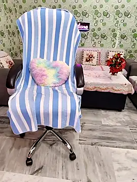 Cute-Raashii online show from November 10, 1:00 am