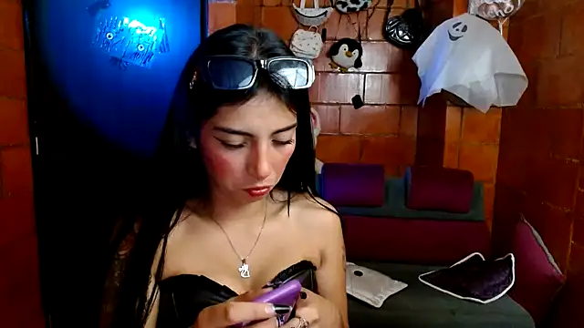 Raven  purple online show from November 5, 1:11 am