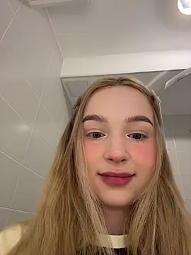Baby Tiny online show from May 11, 11:45 am