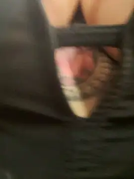 LaurenWelly  online show from March 2, 9:20 pm