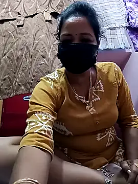 Tamil sreelekha online show from December 15, 5:18 pm