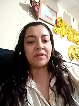 Snapshot of CORALINE_GREYM chatting on October 20, 10:02 pm CORALINE GREYM online show from October 20, 10:02 pm