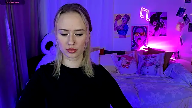 SashaBrooks online show from December 14, 8:03 pm