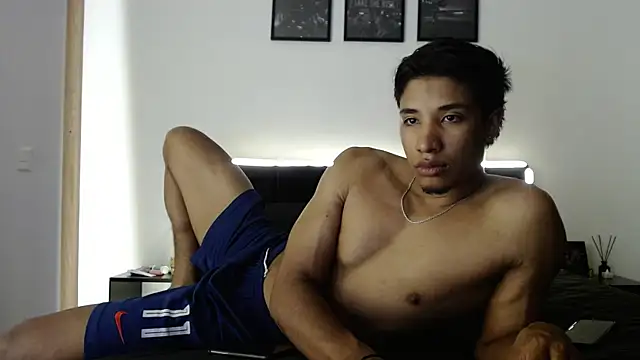 JacksonCooper1 online show from July 9, 5:21 am