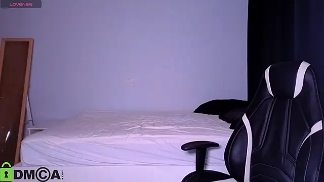 Akasha 007 online show from November 4, 9:36 am