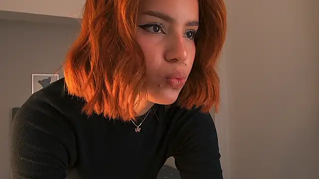 Madie  collins online show from March 17, 12:20 pm