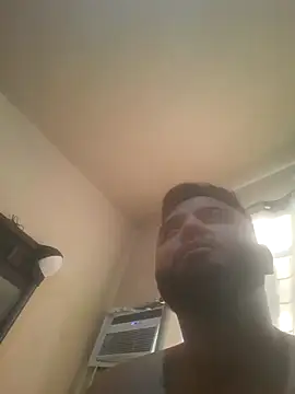 SINUECASTILLO online show from November 7, 2:00 pm