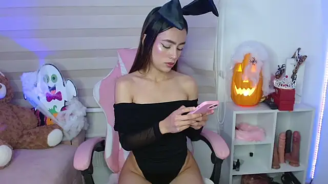 melody brawns online show from October 30, 12:02 am