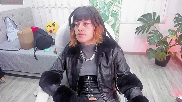  sharlotte777 online show from December 2, 2:30 pm