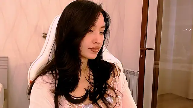 Ann  Cute online show from November 5, 7:02 am