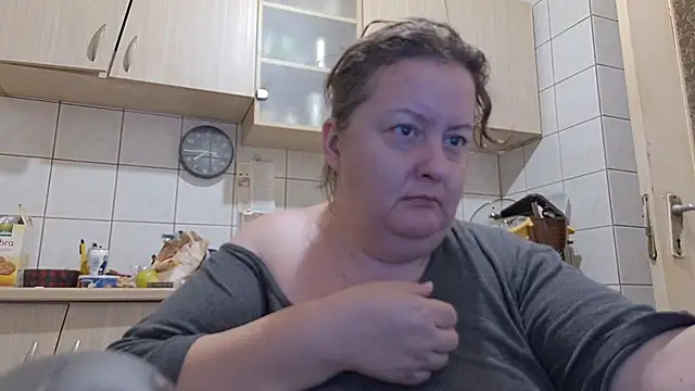 Snapshot of melissaBlessing chatting on September 25, 4:44 am melissaBlessing online show from September 25, 4:44 am
