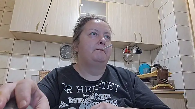 melissaBlessing online show from April 15, 12:33 am