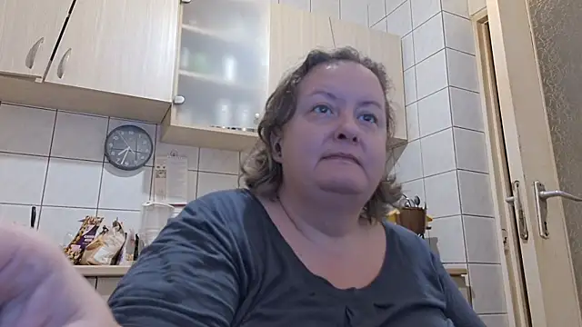 Snapshot of melissaBlessing chatting on September 23, 4:32 am melissaBlessing online show from September 23, 4:32 am