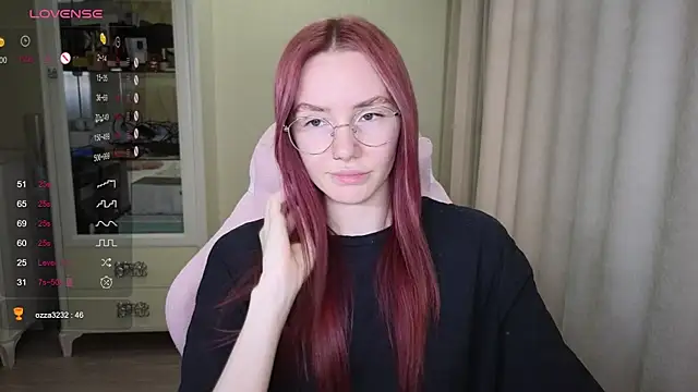 littlevildevil online show from September 30, 11:38 am