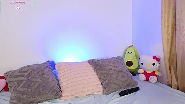 CheryelFox online show from November 6, 4:40 am