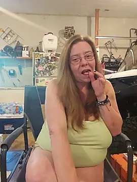 MsShelby40 online show from June 5, 7:42 pm