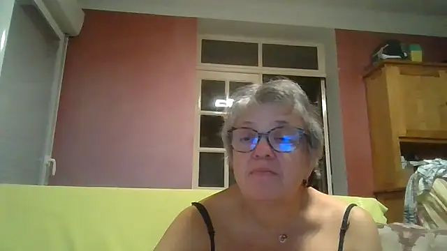 Vandeae44 online show from December 4, 9:48 pm