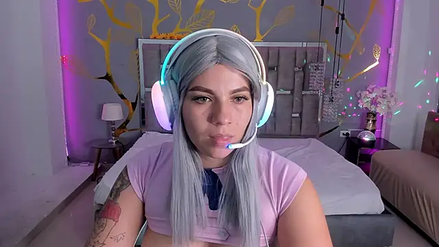 AlessiaDouce online show from November 12, 5:16 am