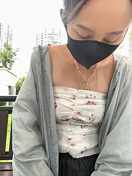 Snapshot of StarlitUnicorn chatting on September 30, 5:46 am StarlitUnicorn online show from September 30, 5:46 am