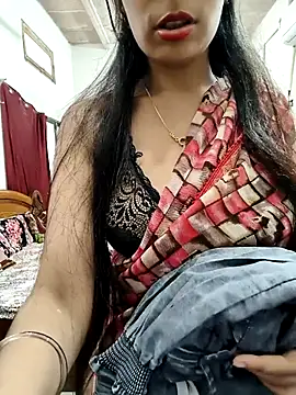 priya sharma02 online show from October 4, 6:19 am