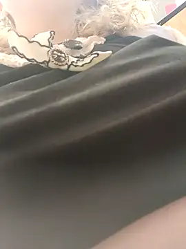 madelaine- online show from November 1, 8:57 pm