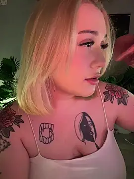 DeepthroatTV online show from February 13, 7:59 pm