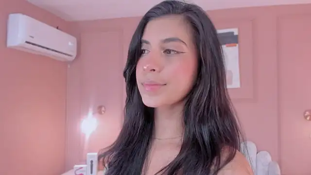 zia cooper online show from June 2, 7:04 pm
