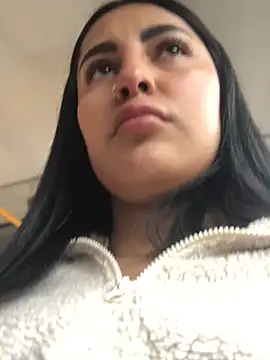 estefania teen online show from October 8, 2:32 pm
