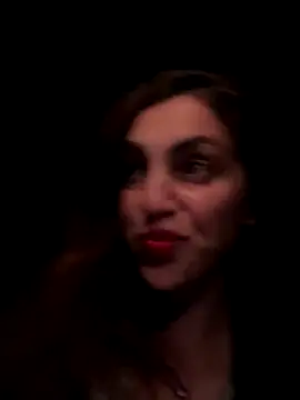 EmaSkyes online show from November 15, 4:52 pm