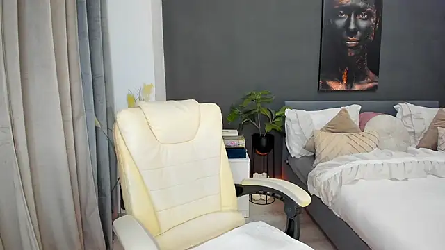 Sonia  Rey online show from February 27, 7:03 pm