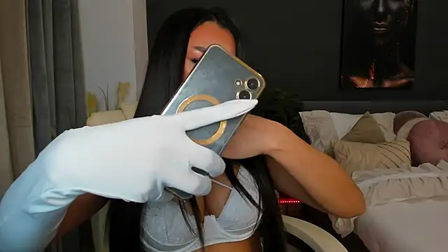 Sonia  Rey online show from March 18, 11:42 pm