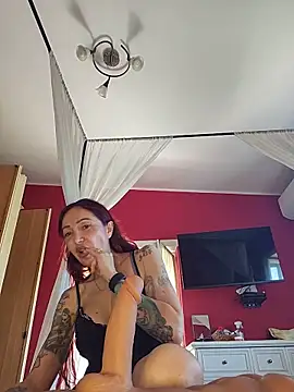 Carolina red online show from June 18, 11:59 am