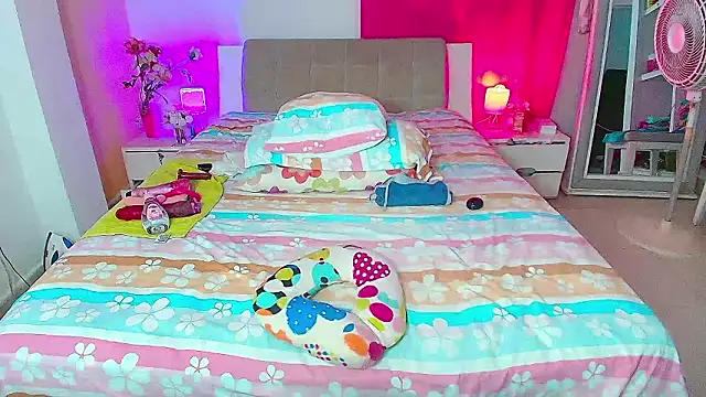 Kendralove31xxx online show from February 23, 3:40 am