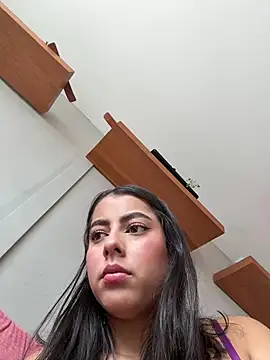 DakotaShelby online show from February 18, 8:52 pm