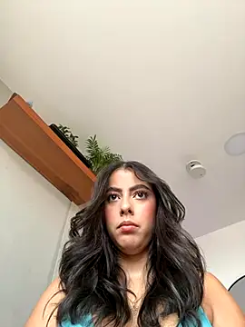 DakotaShelby online show from November 10, 9:21 pm