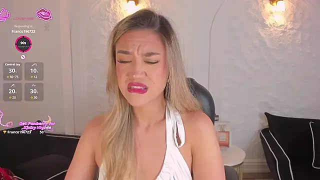 RebeccaHudson online show from March 10, 8:02 pm