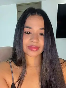 Aitana98  online show from April 6, 1:49 am