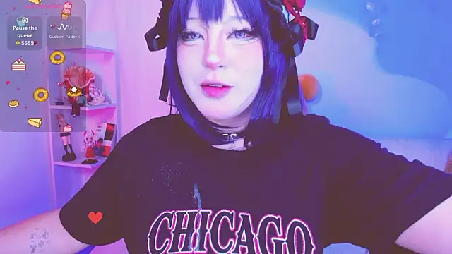 Lilith Asami online show from February 19, 10:04 am