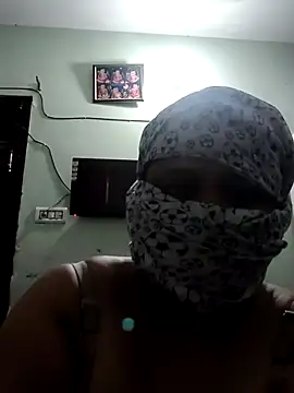 Snapshot of Bbw_Juice_Wife chatting on September 11, 10:21 pm Bbw Juice Wife online show from September 11, 10:21 pm