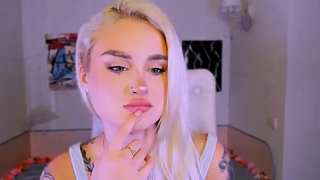  Ravenaa online show from November 15, 1:45 pm