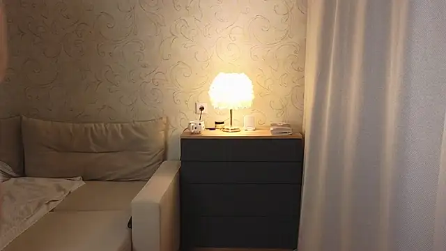 elsa limerence online show from April 10, 5:08 pm