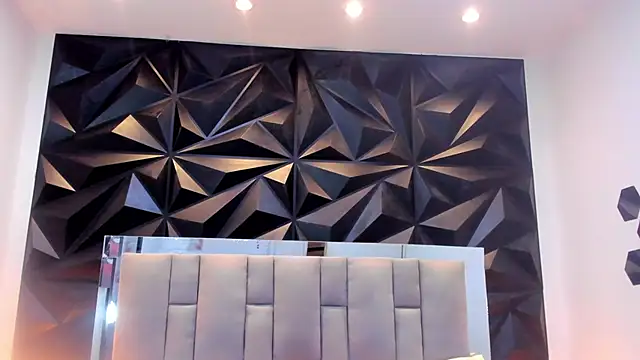 valentinasu1 online show from October 16, 1:58 pm