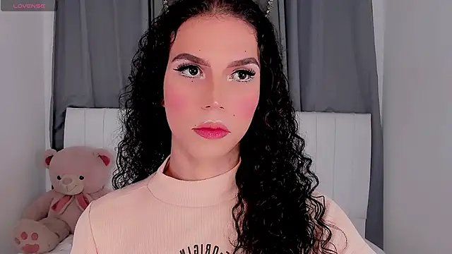 Snapshot of gatitavenecis chatting on September 25, 5:11 pm gatitavenecis online show from September 25, 5:11 pm