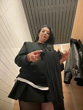 Tisha Busty online show from September 28, 1:38 pm