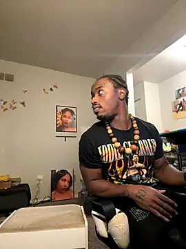 Snapshot of exotic__couple chatting on October 26, 9:54 pm exotic  couple online show from October 26, 9:54 pm